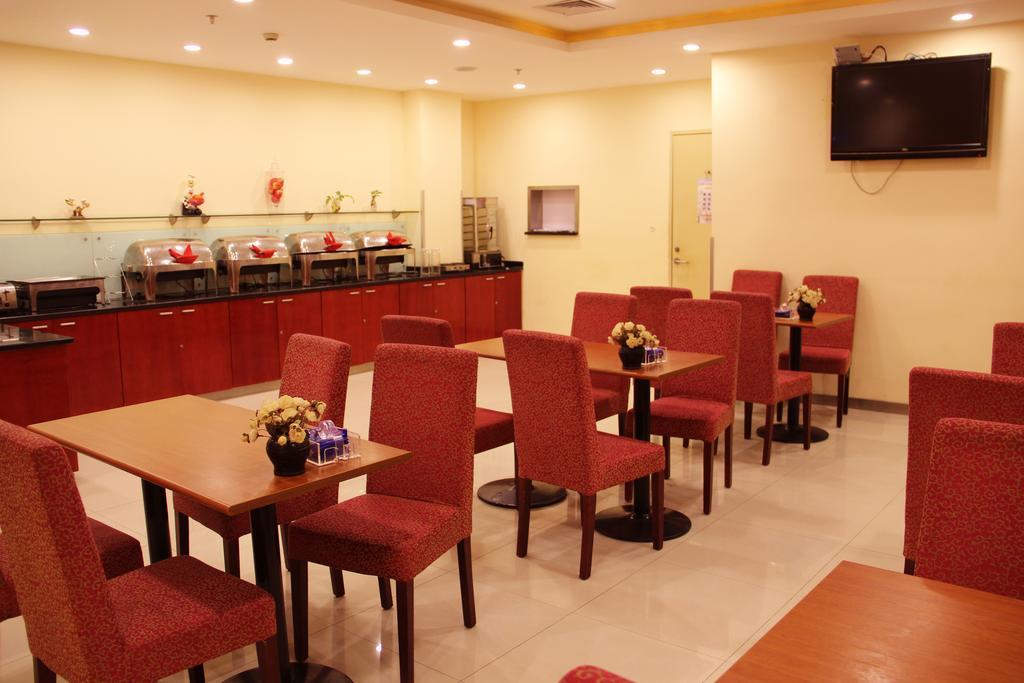 Hanting Express Shanghai Jinqiao Middle Yanggao Road Εξωτερικό φωτογραφία